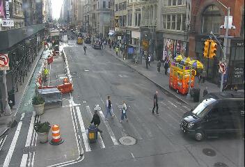 5 Ave @ 23 St